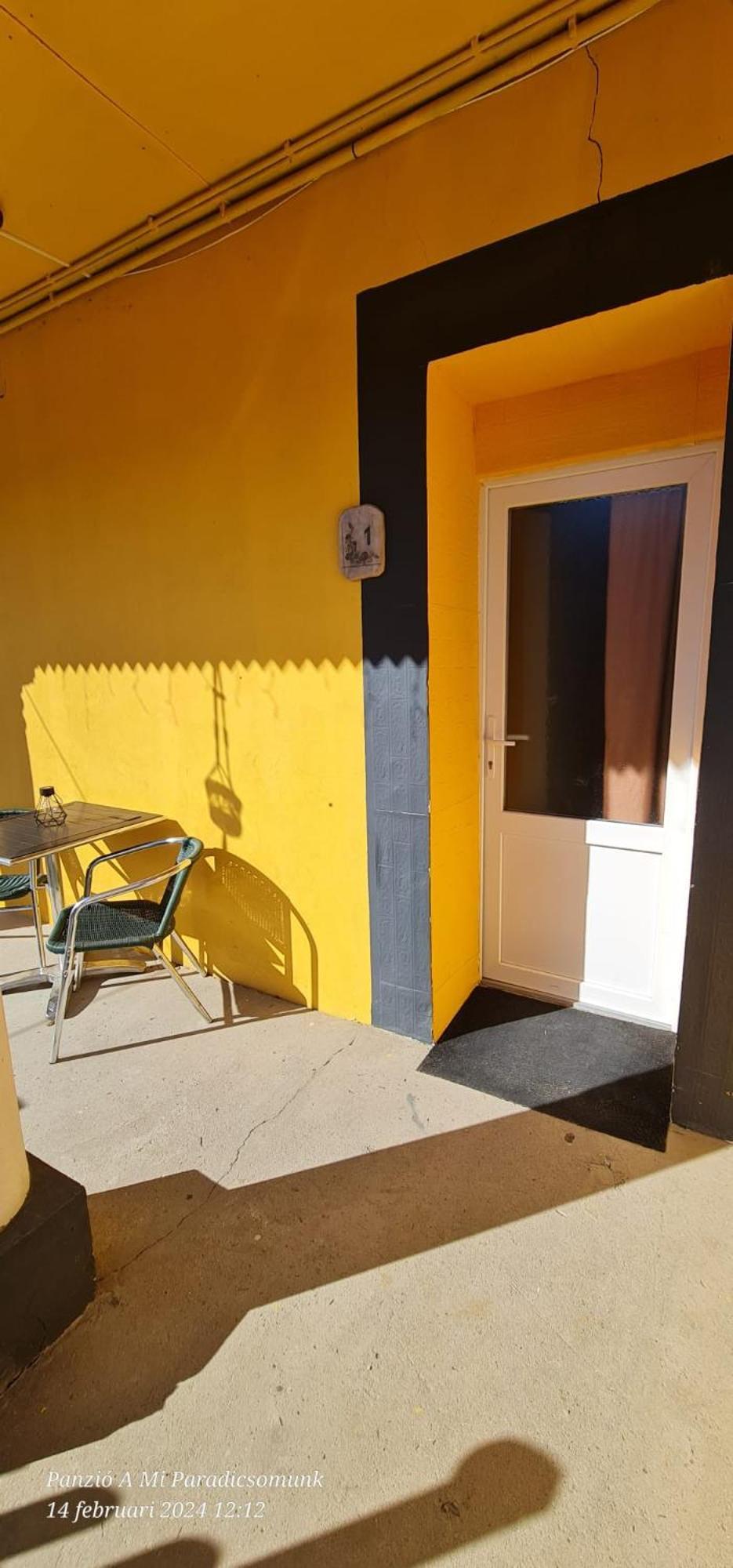 Panzio A Mi Paradicsomunk Vemend Exteriér fotografie